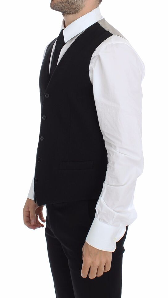 Elegante gilet in seta nera