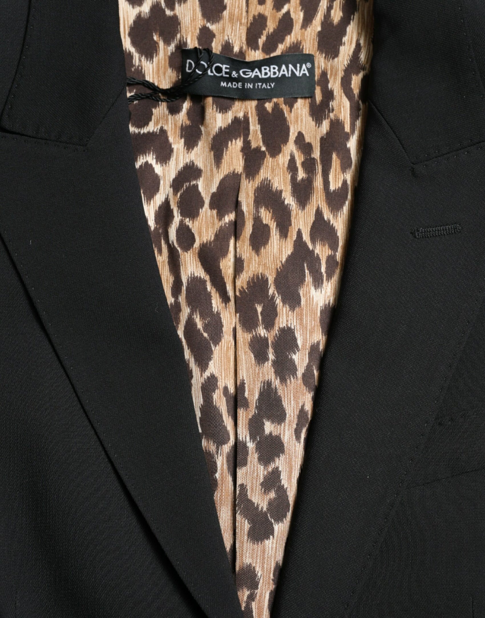 Blazer elegante in misto lana con revers a lancia