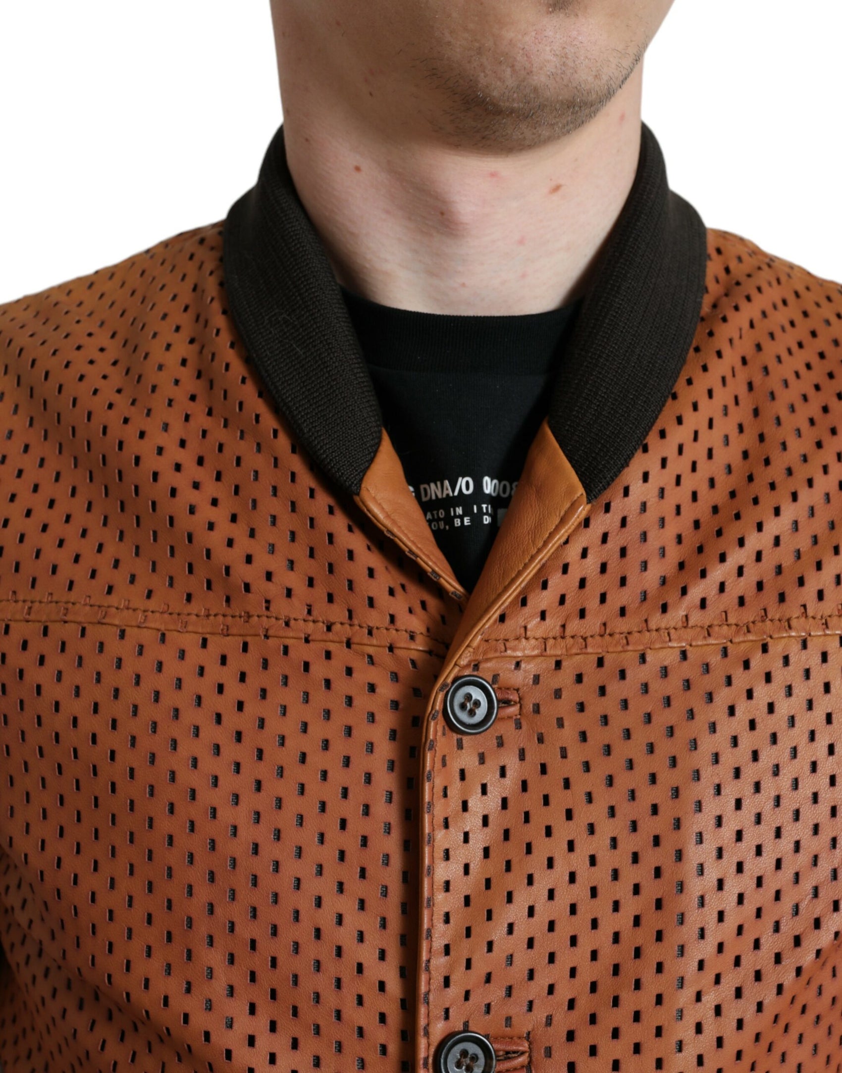 Elegante giubbotto bomber in pelle traforata