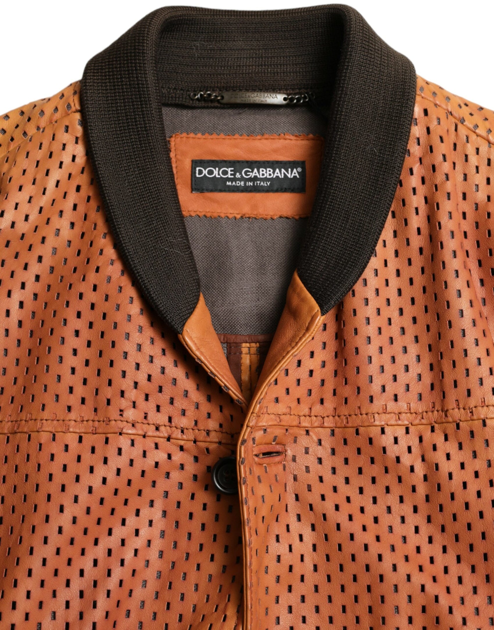 Elegante giubbotto bomber in pelle traforata