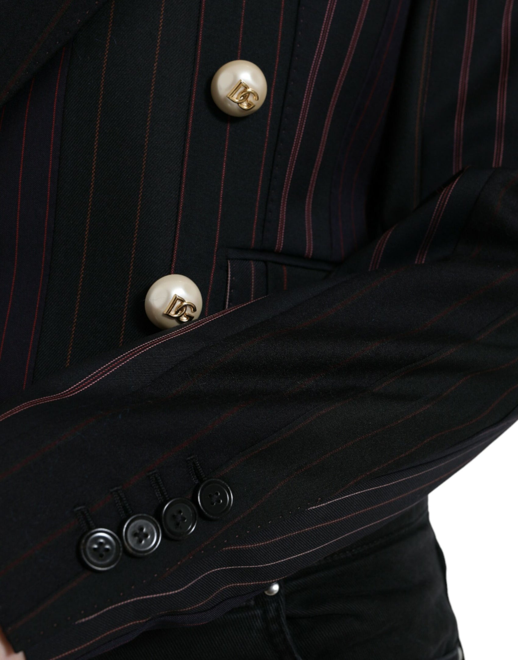 Elegante blazer doppiopetto in lana a righe