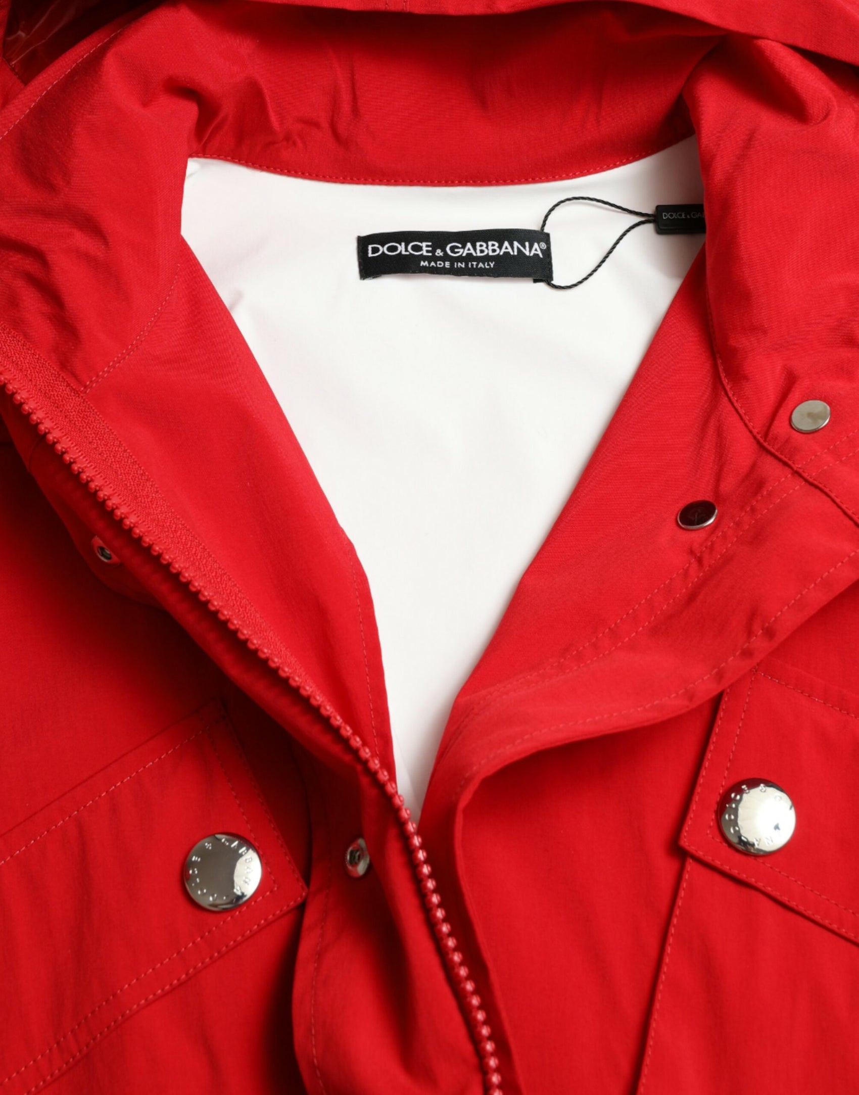 Elegante giacca rossa a maniche lunghe