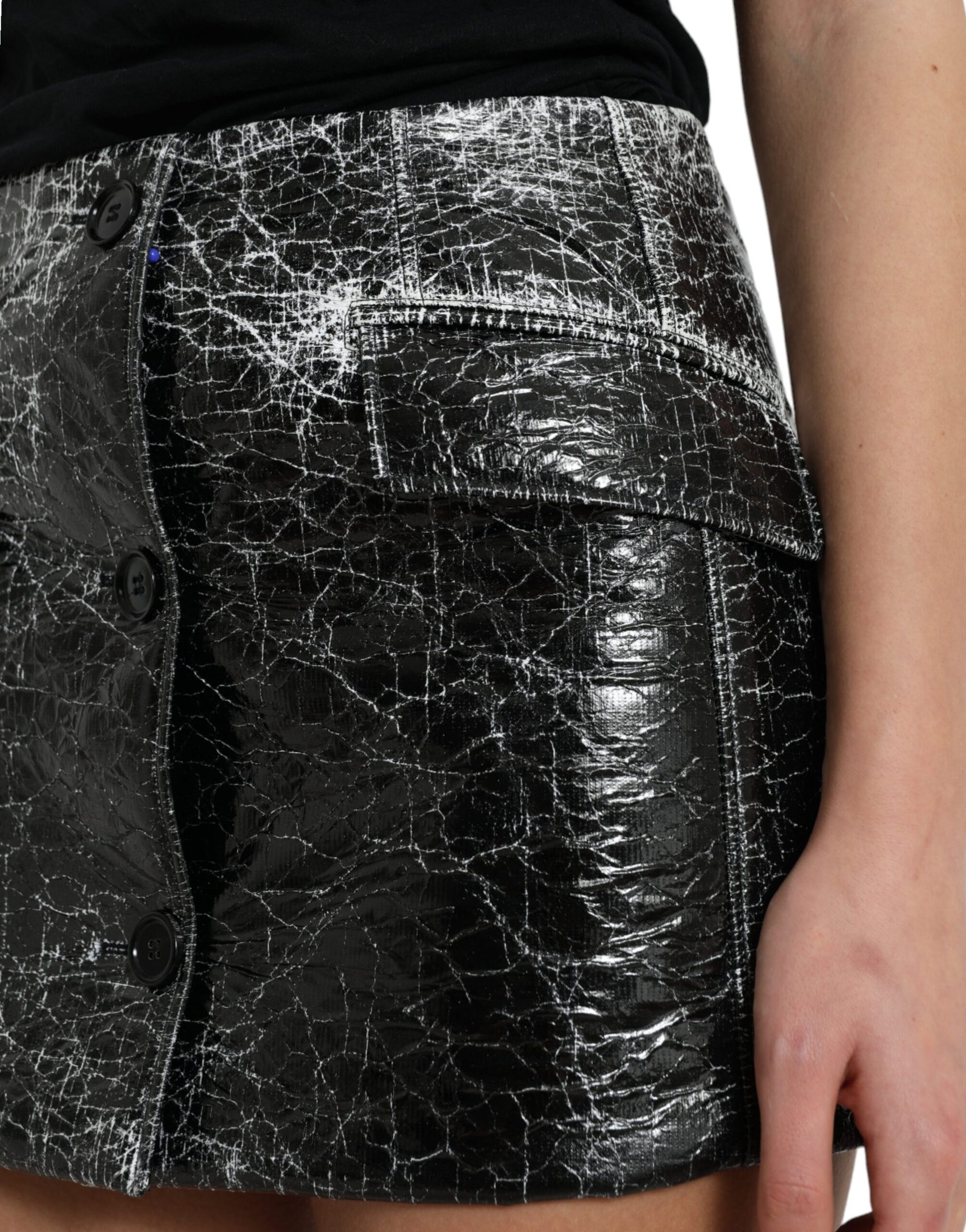 Elegante minigonna a vita alta in nero
