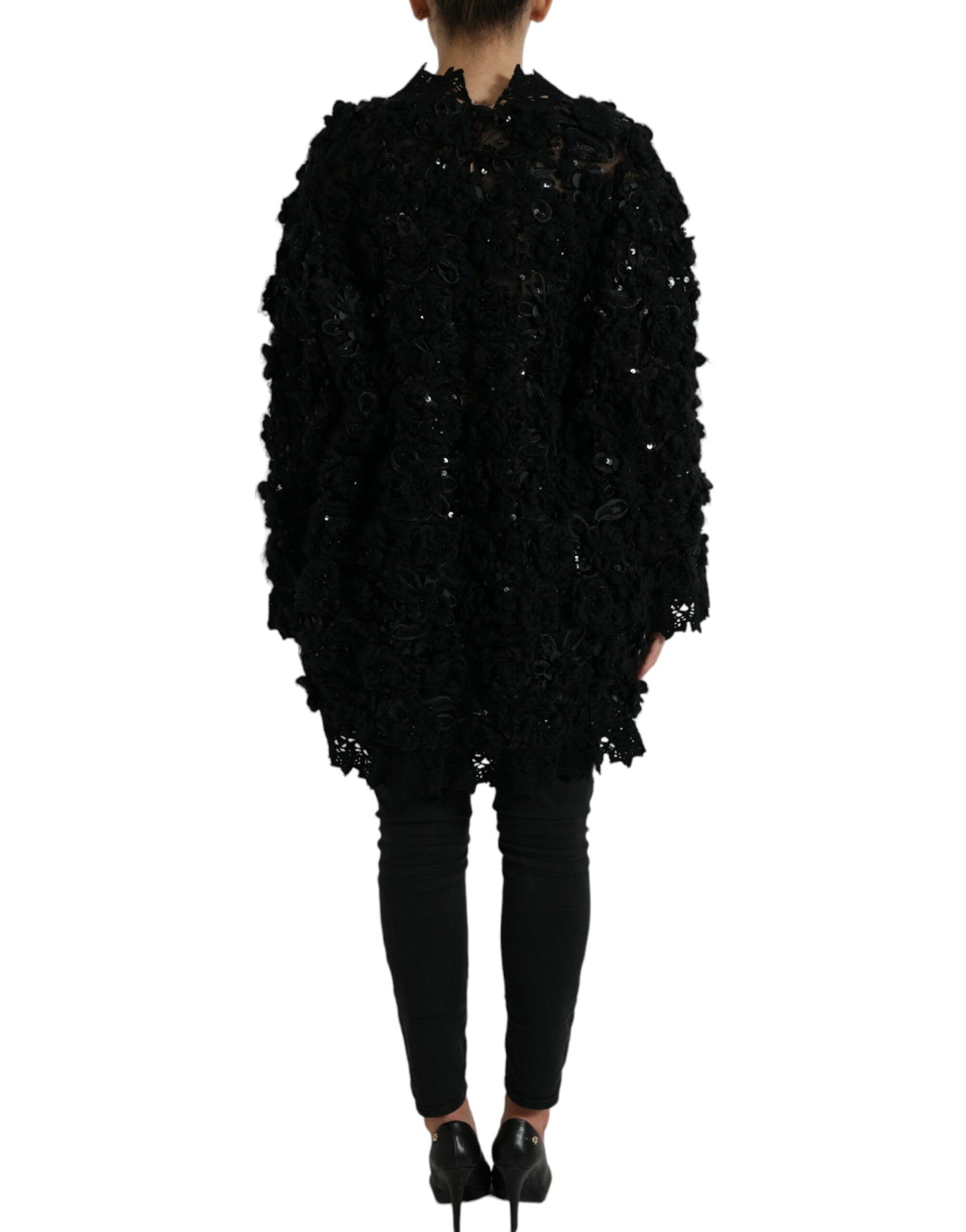 Maglione nero decorato con paillettes