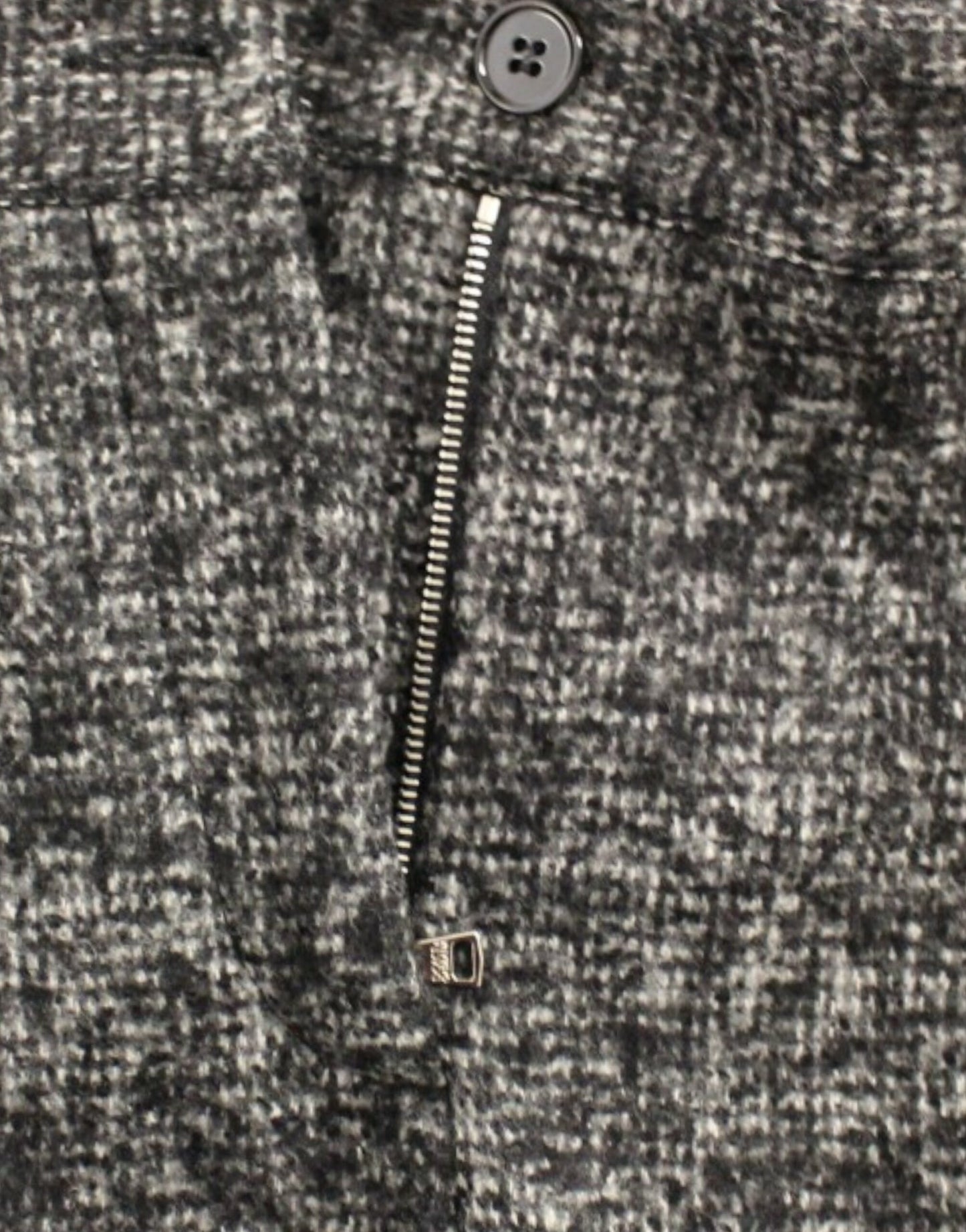 Eleganti pantaloncini in misto alpaca grigio