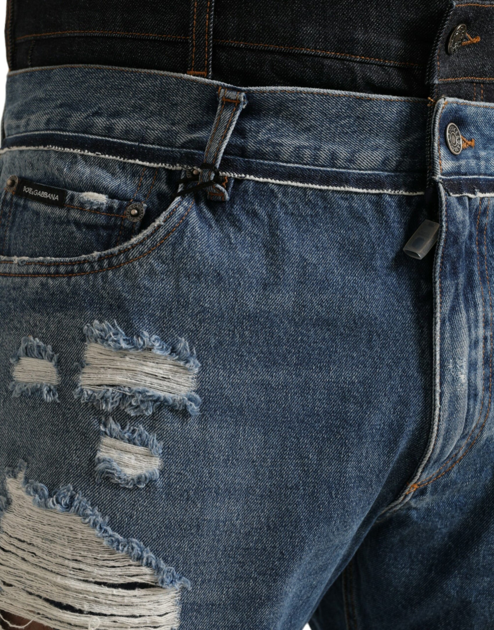 Schicke Skinny-Jeans aus zerfetztem Denim