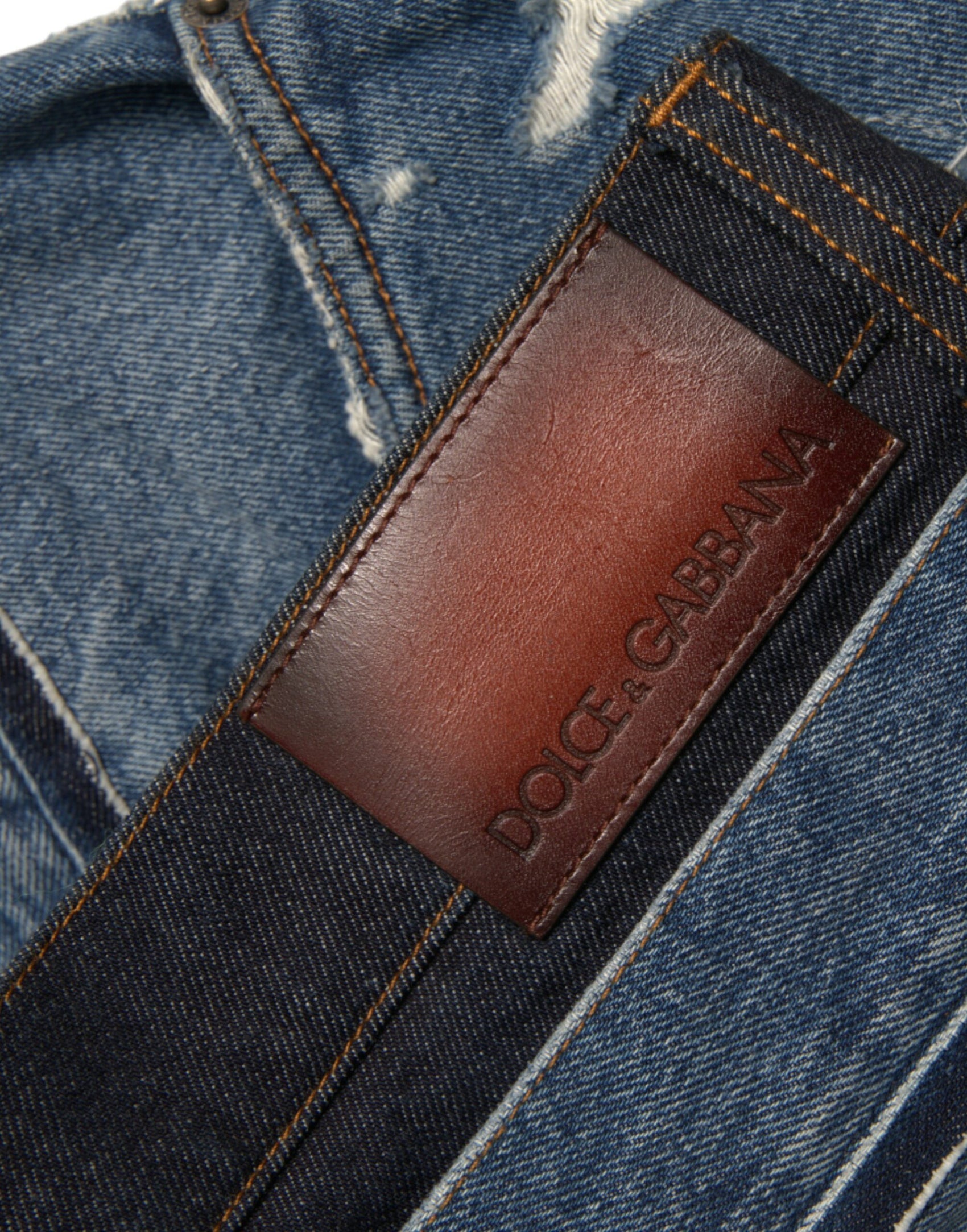 Schicke Skinny-Jeans aus zerfetztem Denim