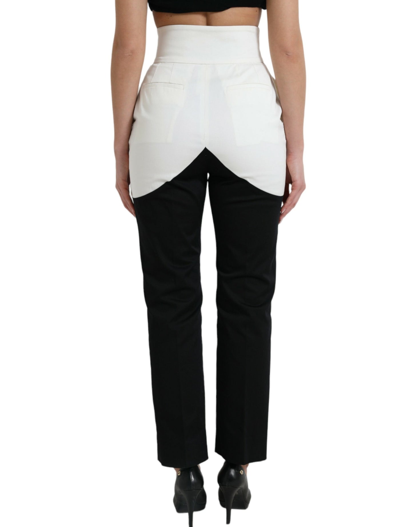 Pantaloni affusolati a vita alta chic