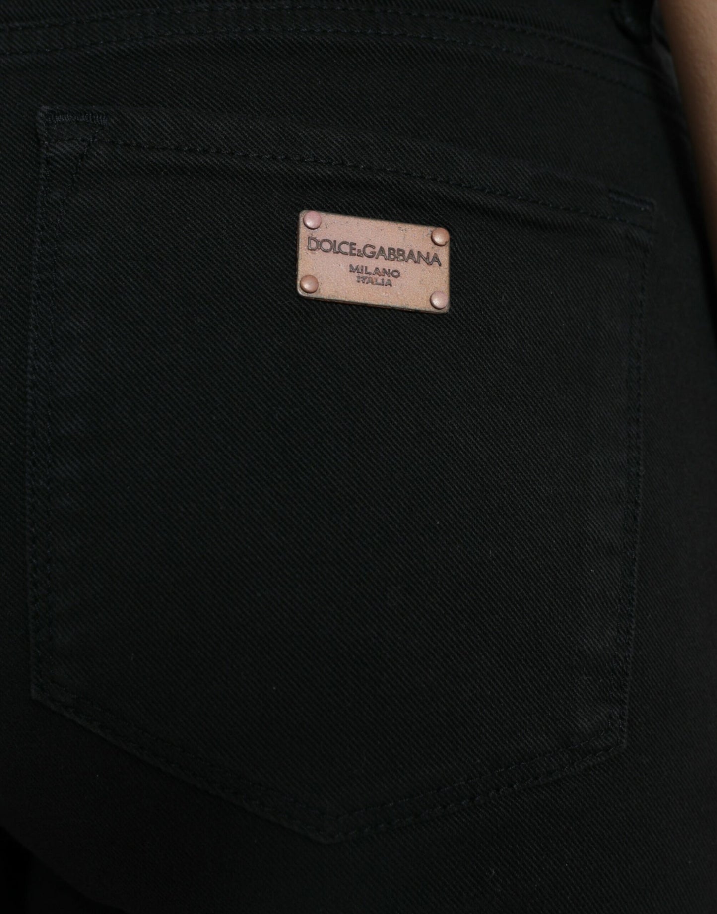 Schicke schwarze Stretchjeans mit mittlerer Taille