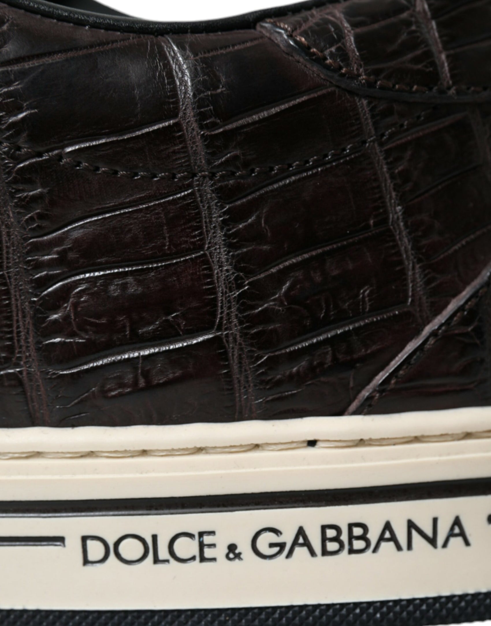 Eleganti sneakers basse in pelle esotica