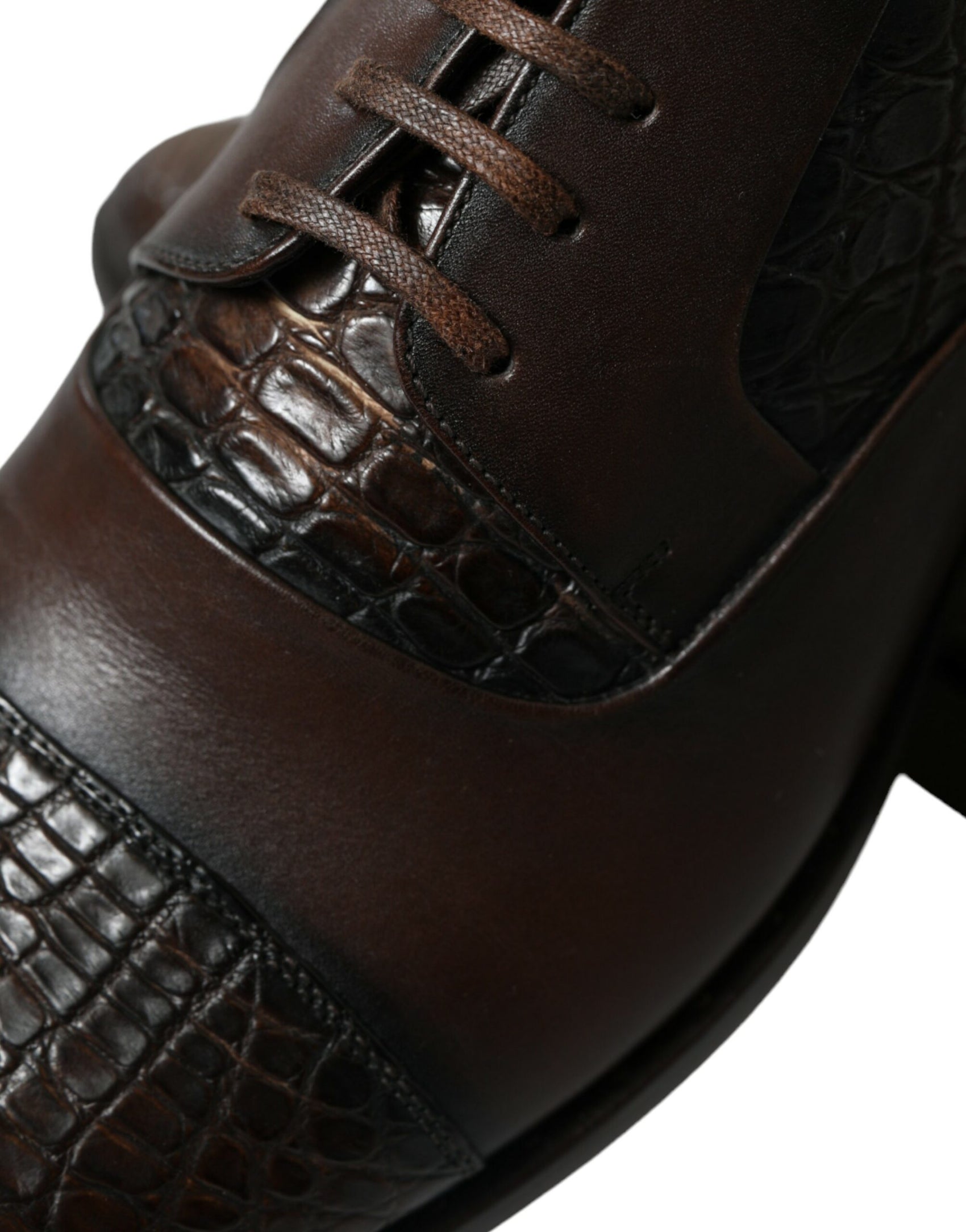 Eleganti scarpe Oxford in pelle testurizzata