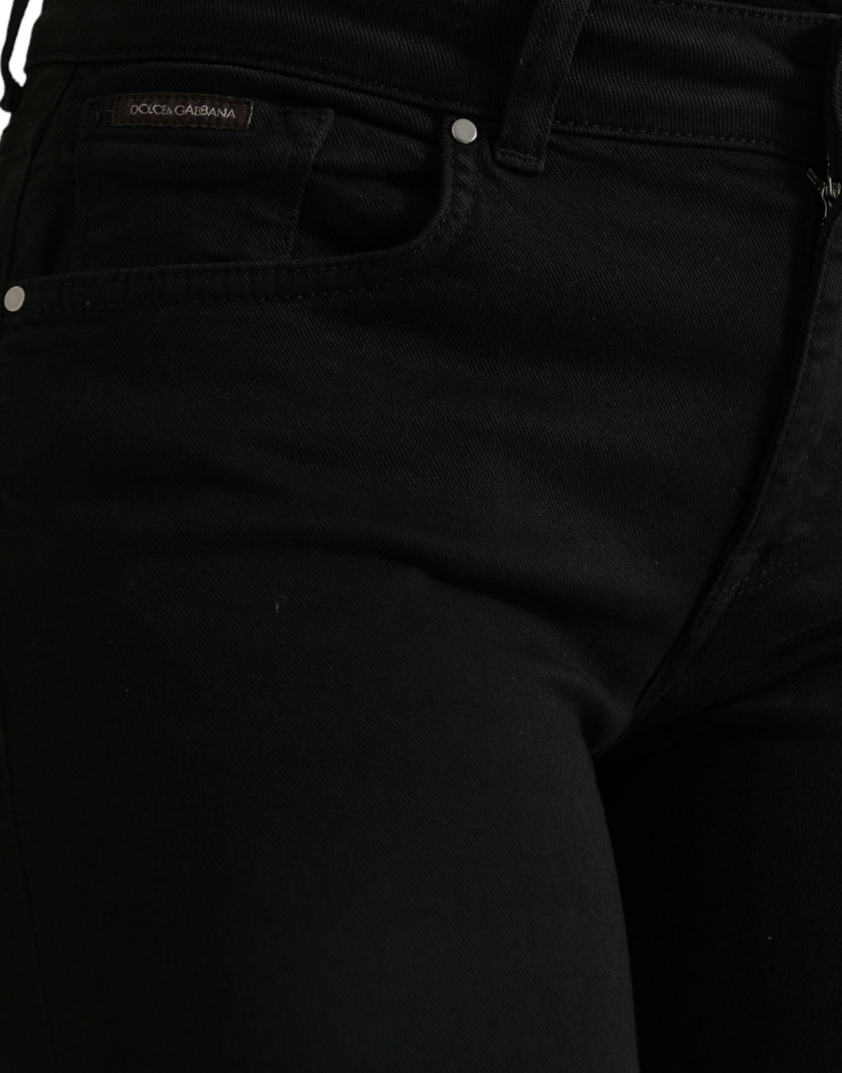 Elegante schwarze Stretchjeans mit mittlerer Taille