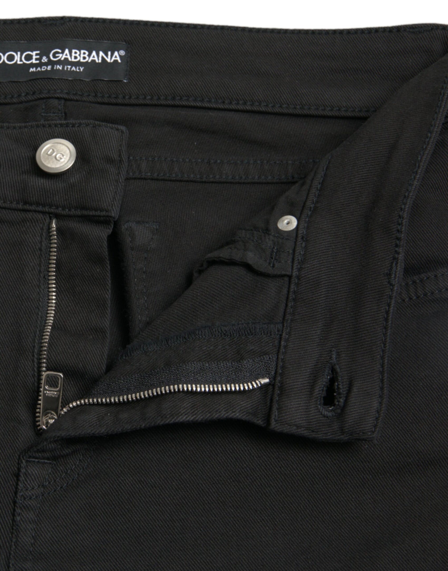 Elegante schwarze Stretchjeans mit mittlerer Taille
