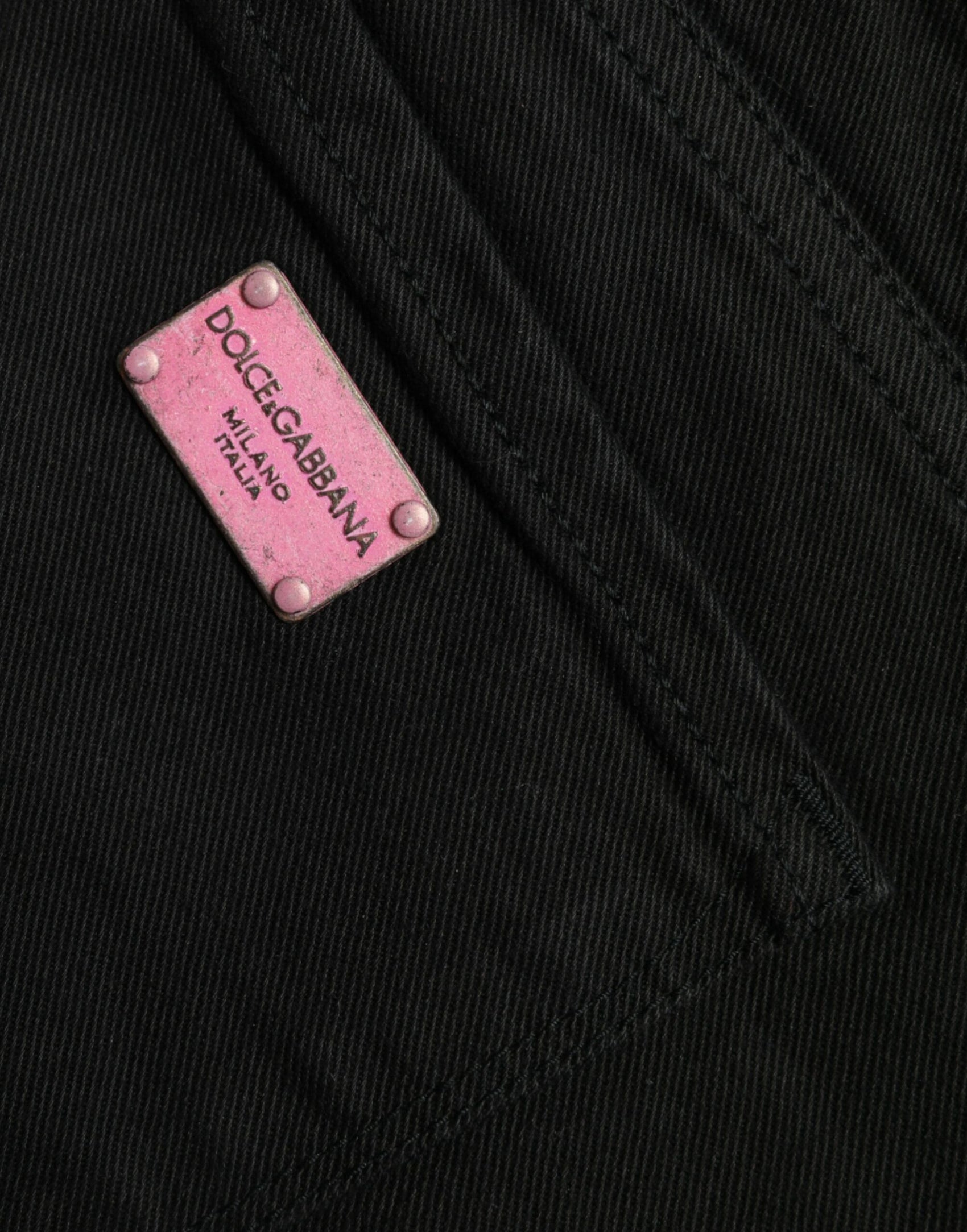 Elegante schwarze Stretchjeans mit mittlerer Taille