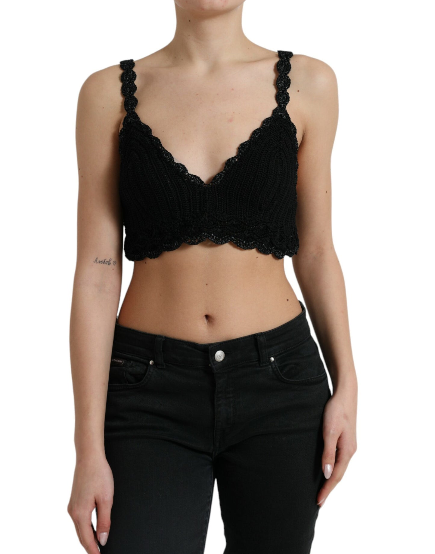 Elegante corsetto nero all'uncinetto