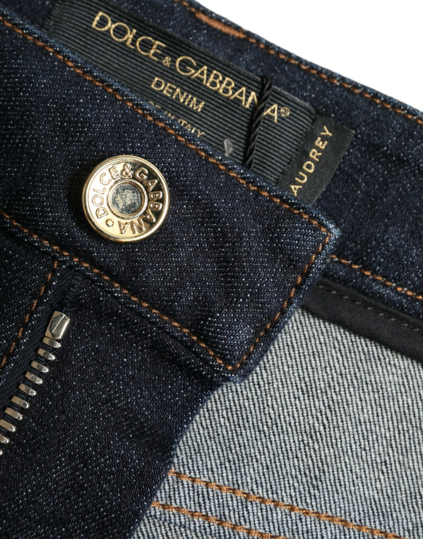Jeans elasticizzati a vita media eleganti