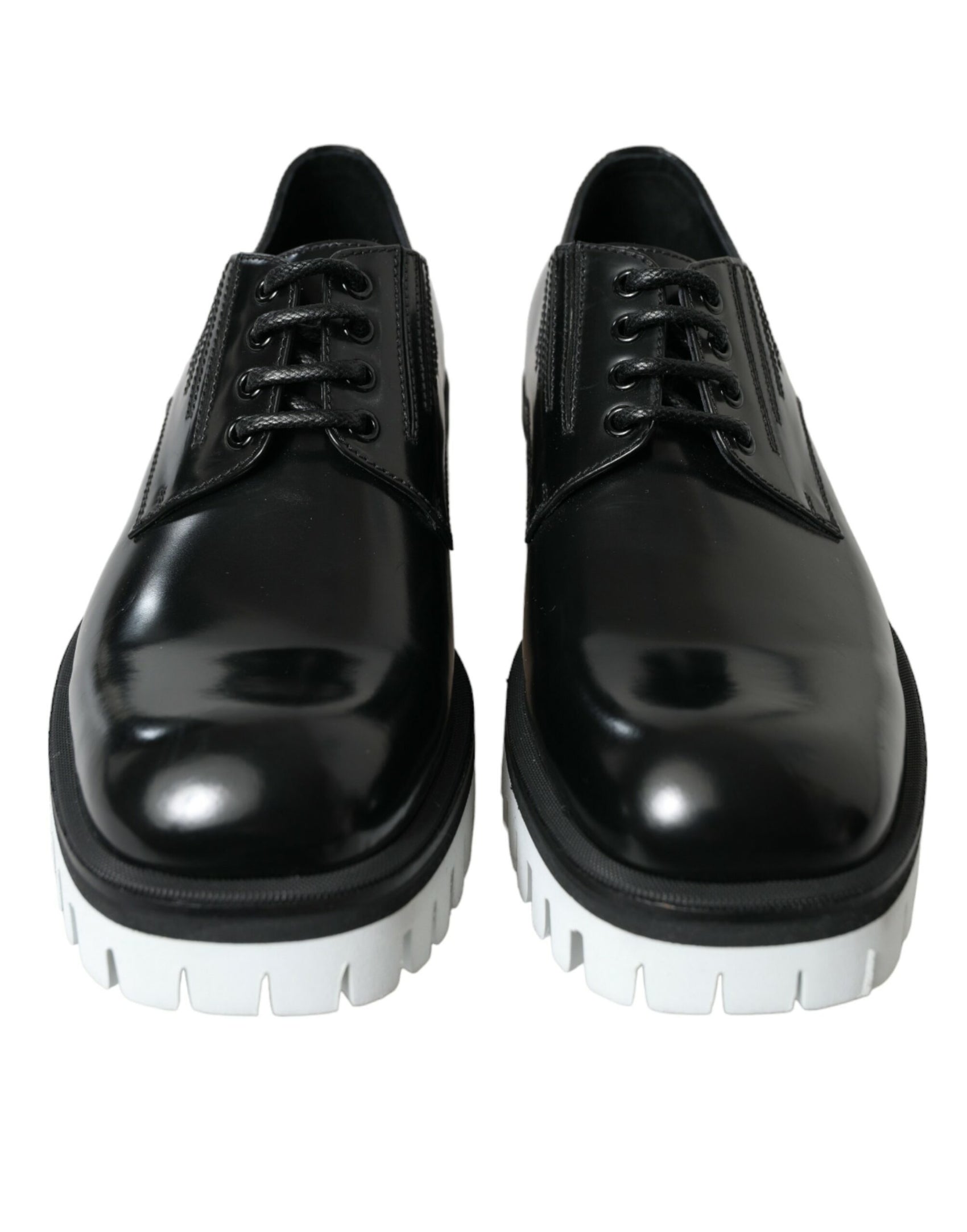 Scarpe Derby in pelle nera e bianca sofisticate