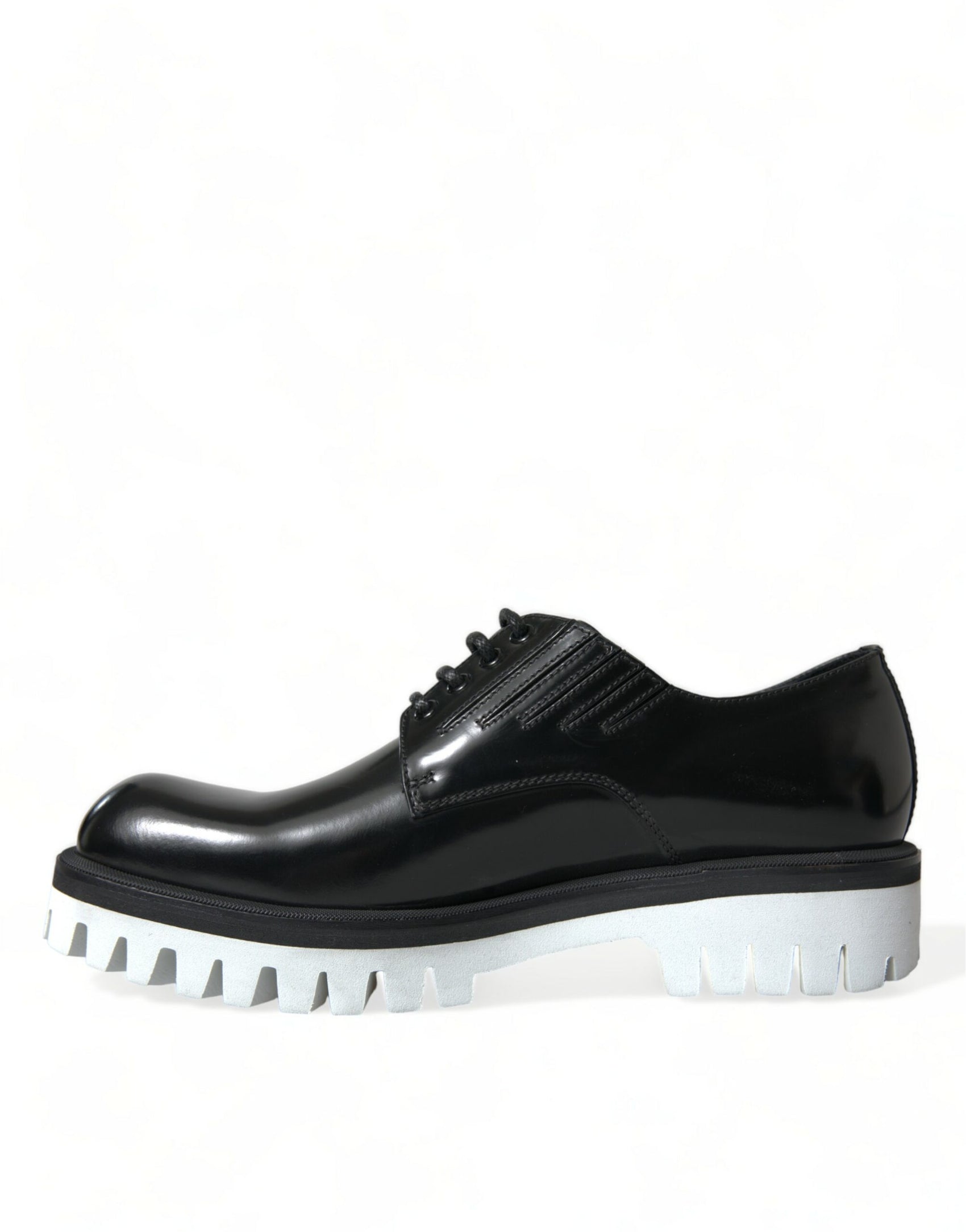 Scarpe Derby in pelle nera e bianca sofisticate