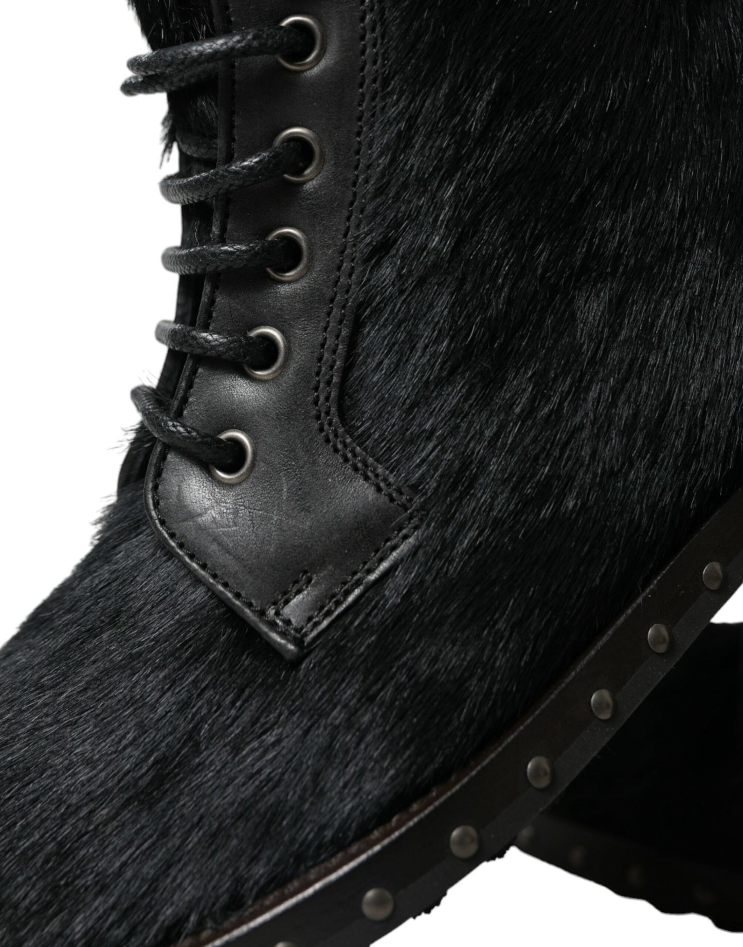 Elegante schwarze Schnürstiefel aus Kalbsleder