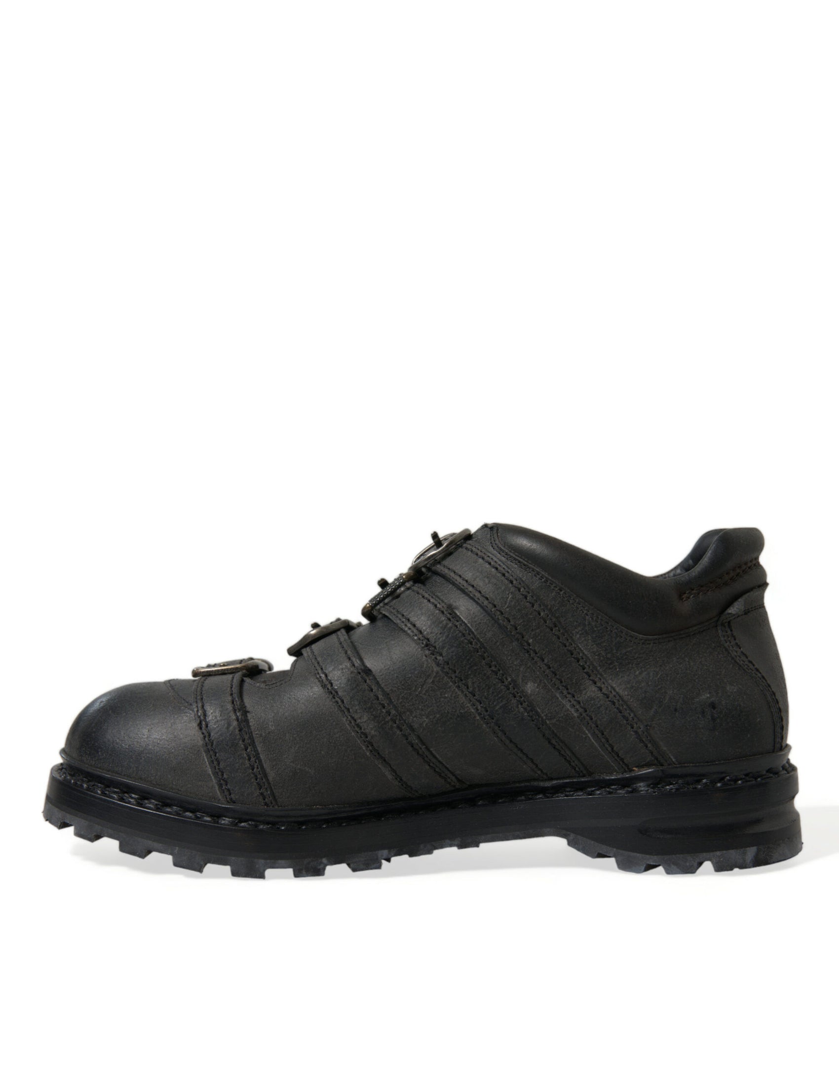 Schwarze Lederstiefel mit Knöchelriemen