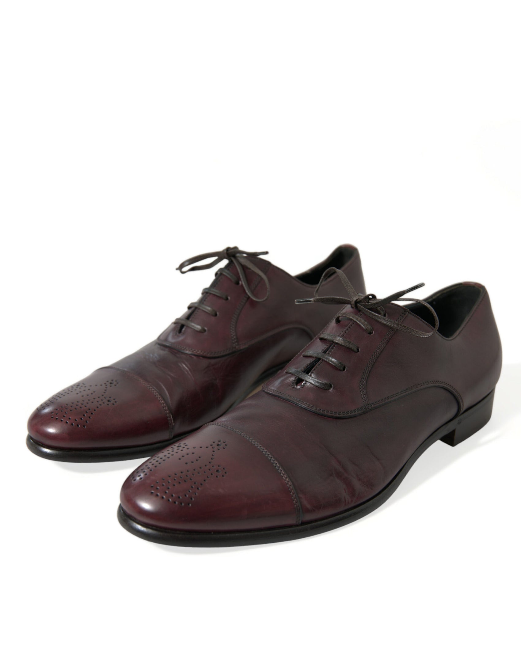 Eleganti scarpe derby in pelle bordeaux