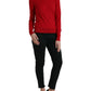 Strahlend roter Wollpullover