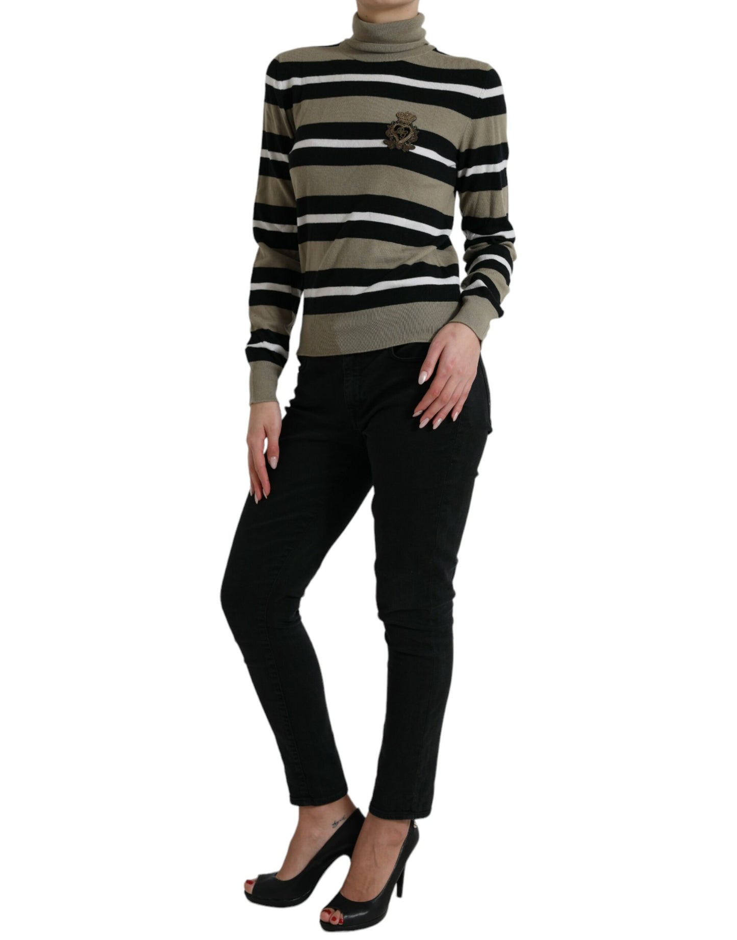 Elegante maglione a collo alto in lana a righe