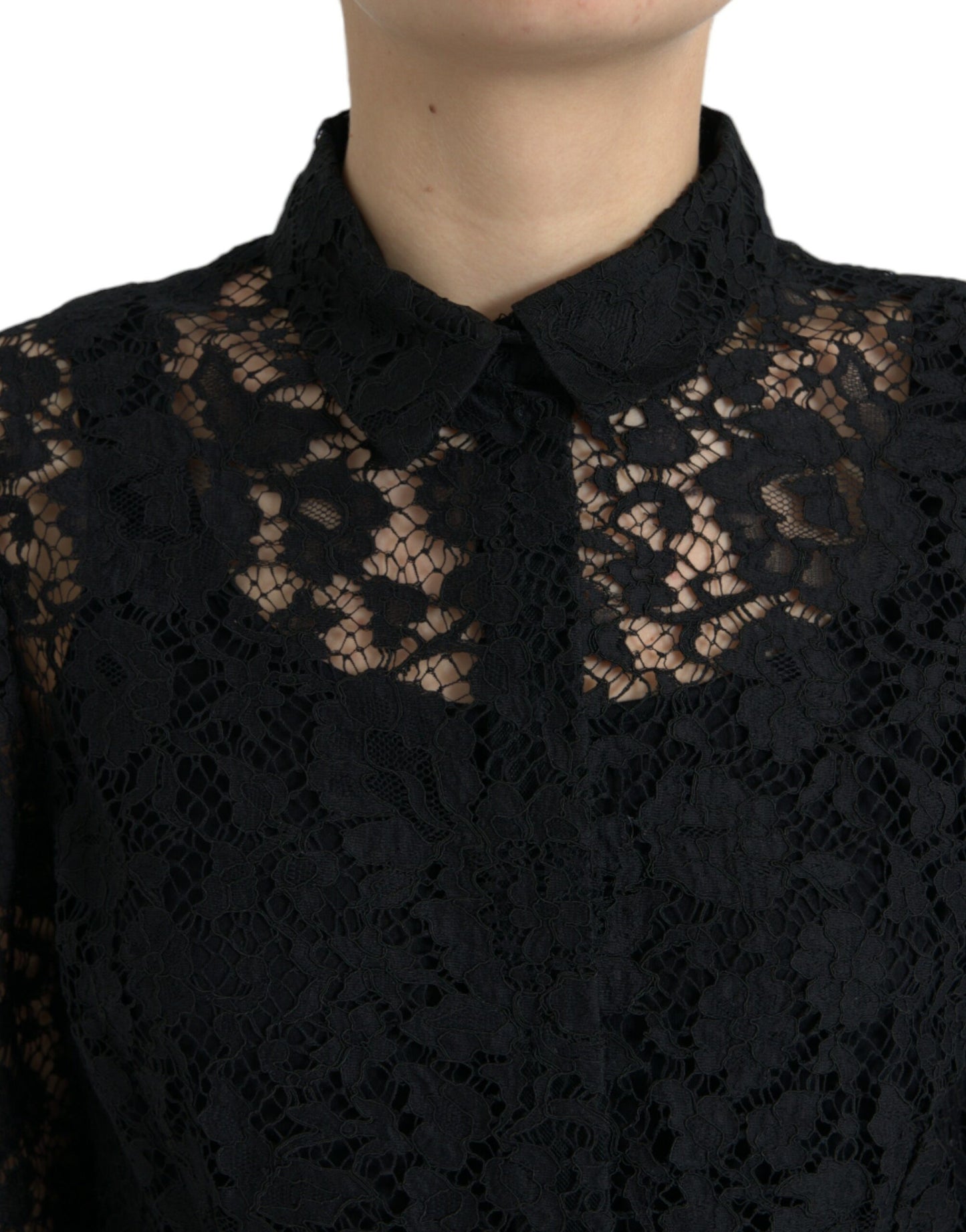 Elegante camicetta in pizzo floreale