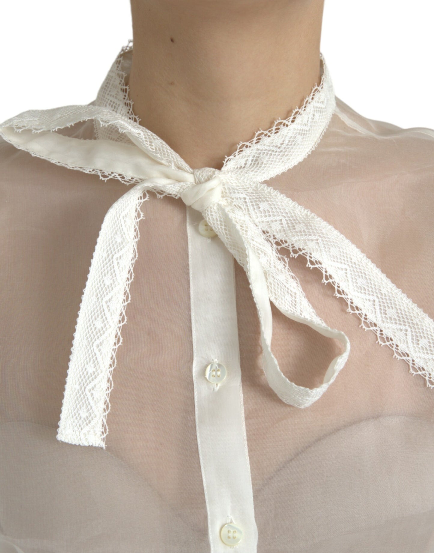 Elegante camicetta a maniche lunghe in misto seta