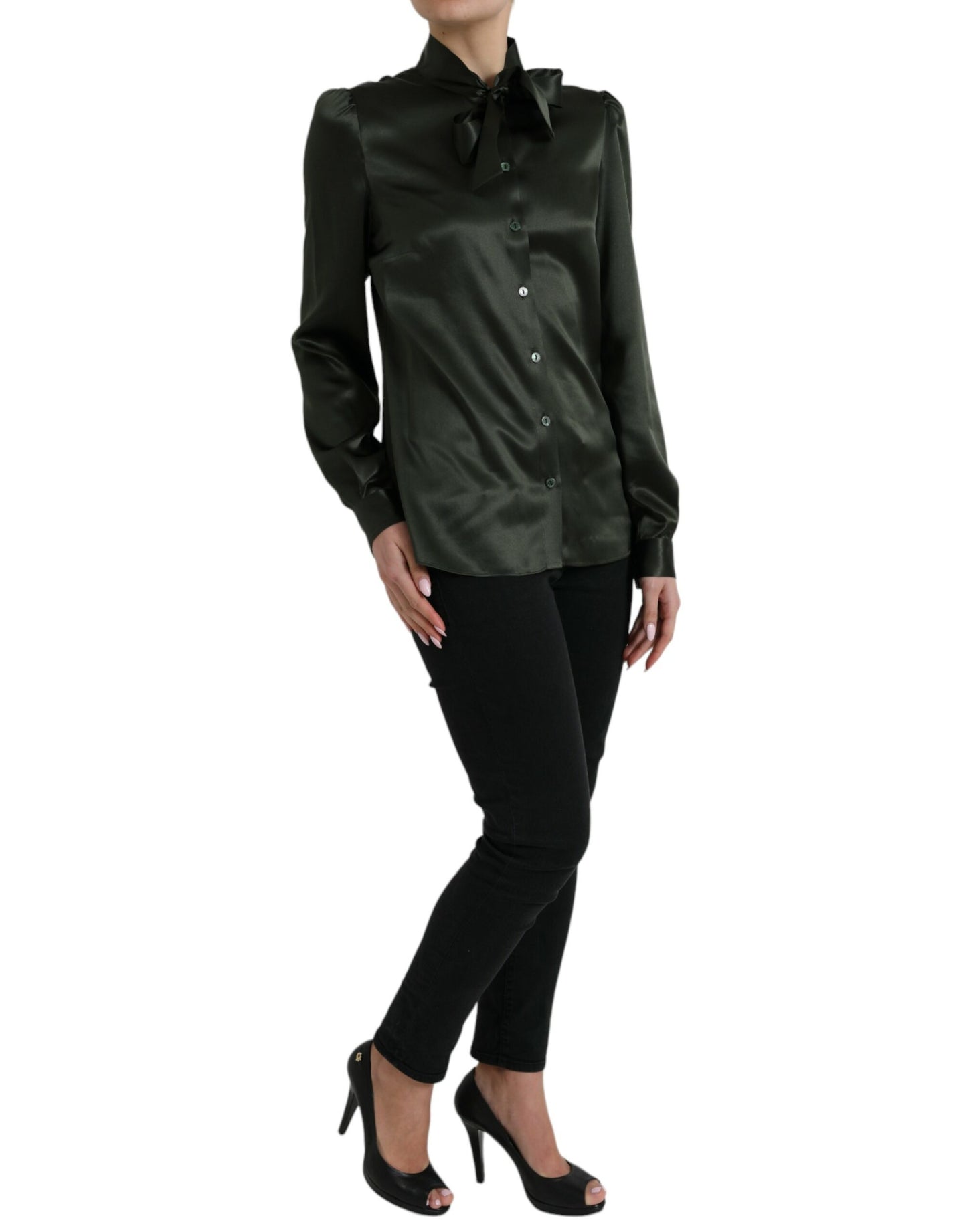 Elegante camicetta in seta con colletto ascot