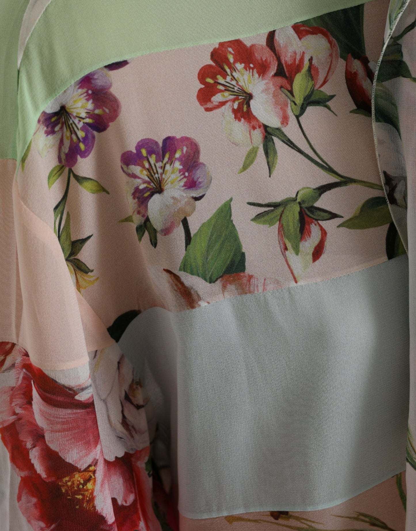 Elegante top a maniche lunghe in misto seta multicolore