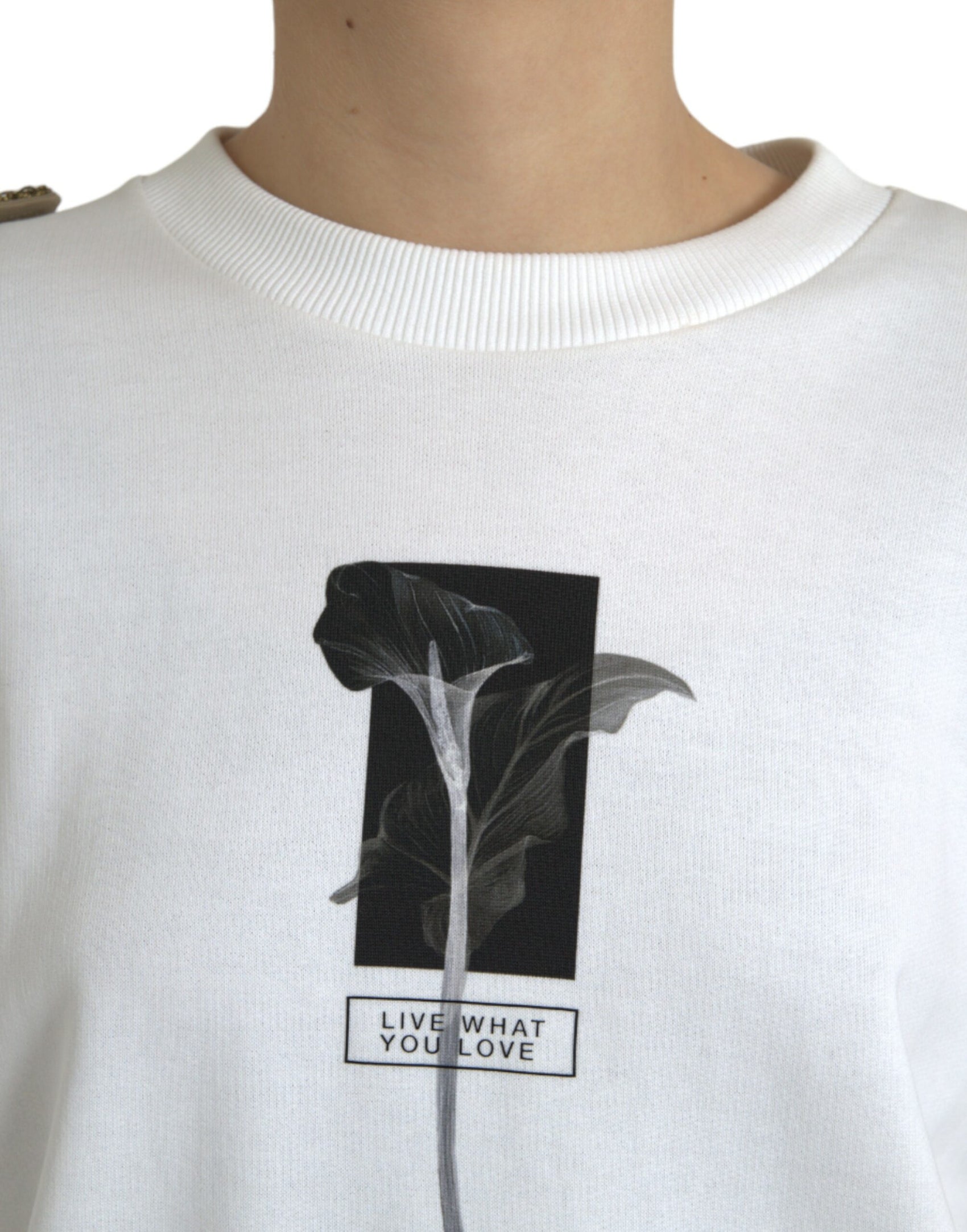 Schicker schwarz-weißer Rundhalspullover