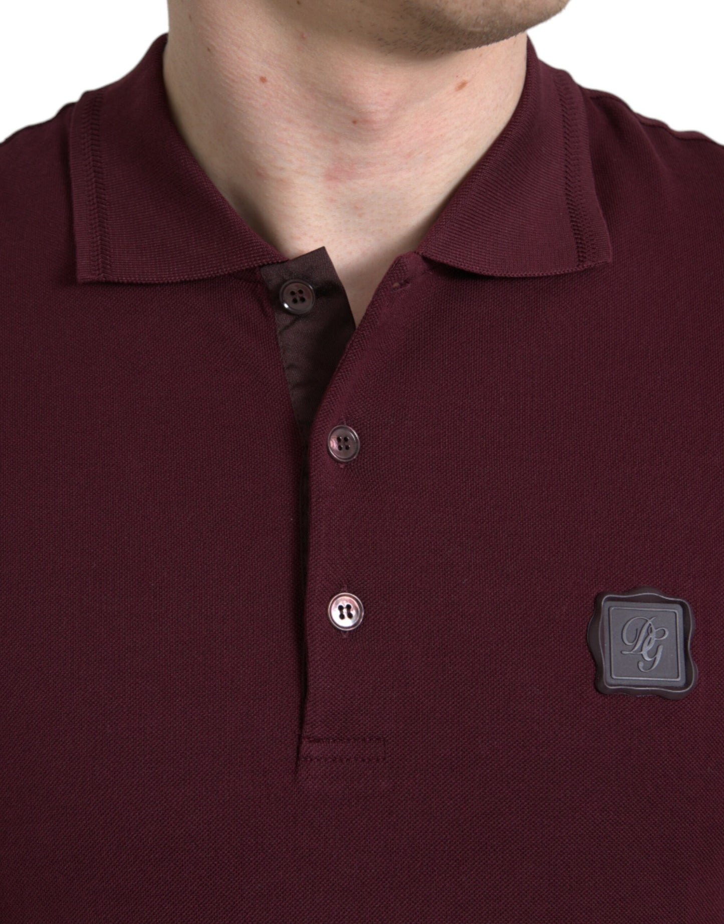 Elegante polo in misto cotone color castagna