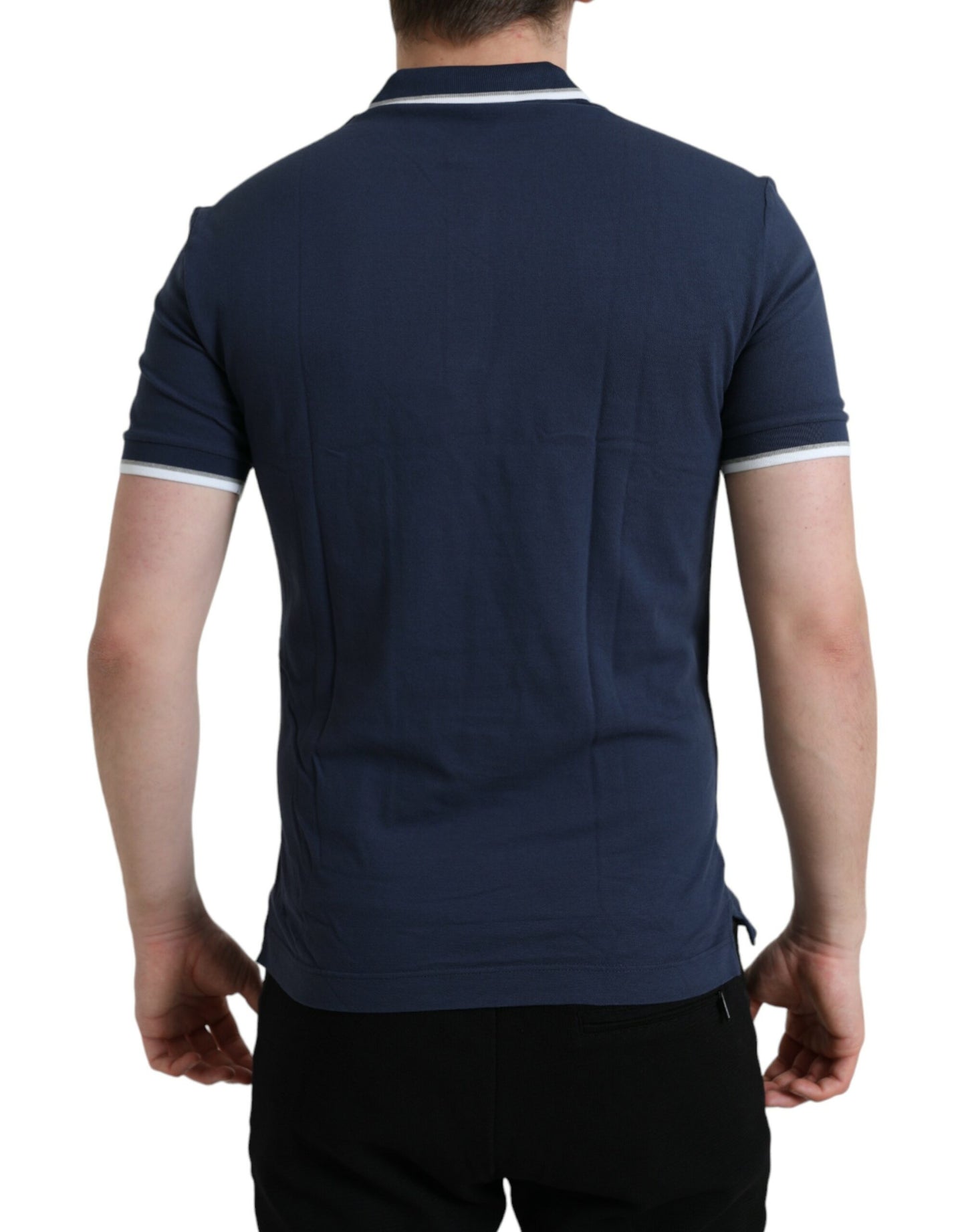 Elegante polo con corona ricamata