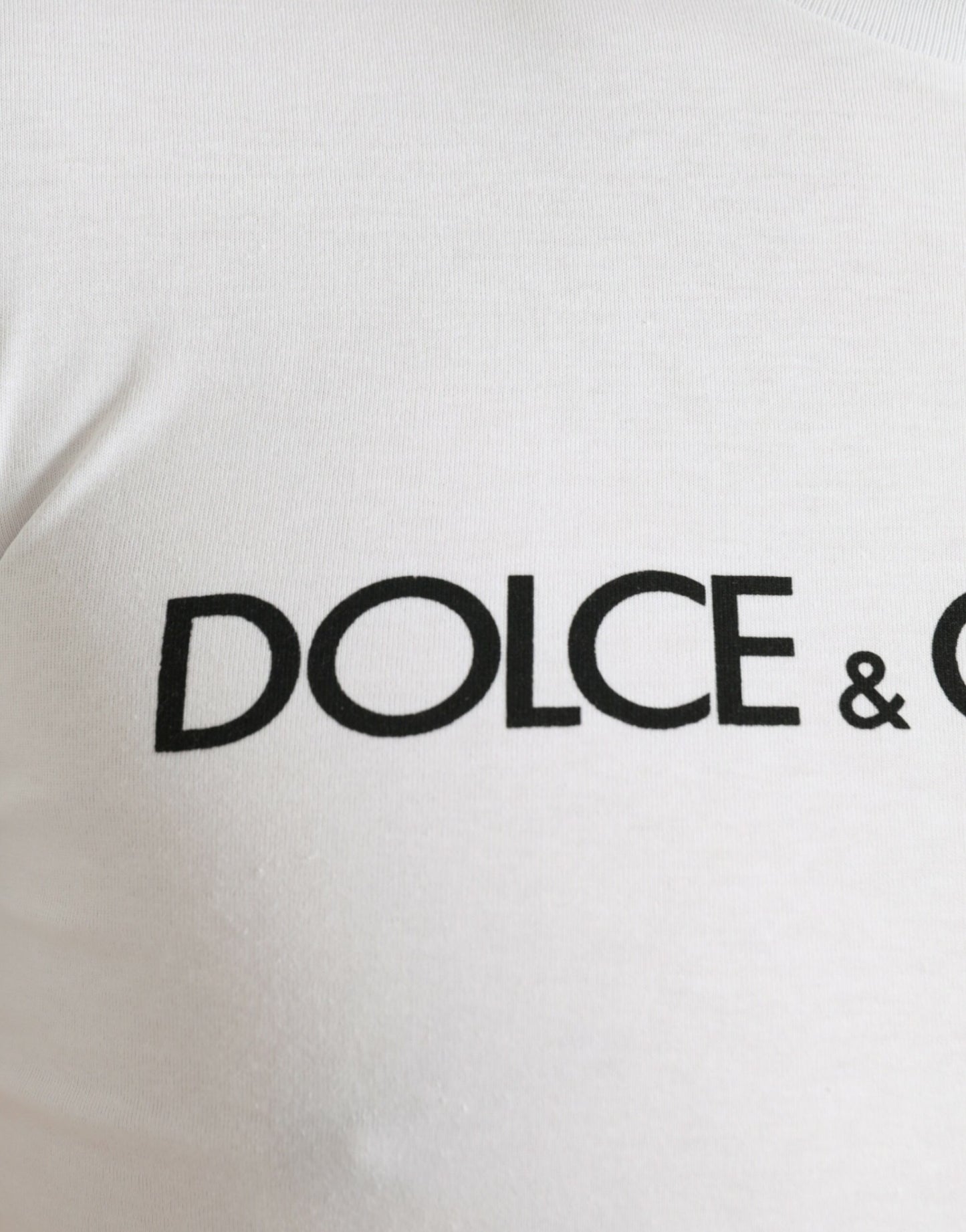 Elegante maglietta girocollo con logo bianco
