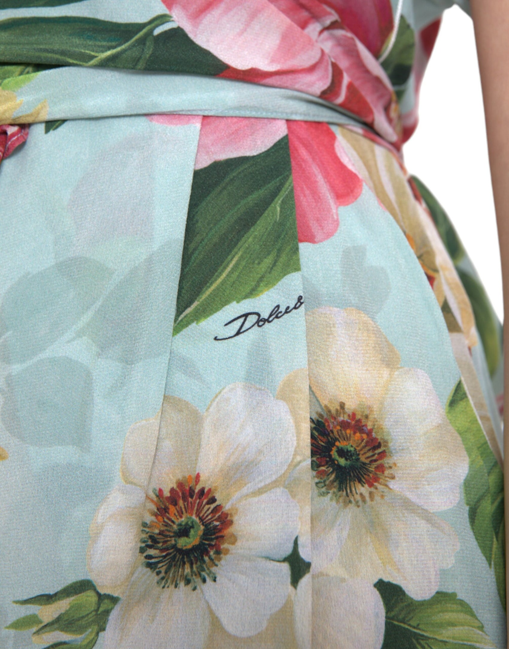 Eleganter Jumpsuit aus Seidenkrepp mit Blumenmuster
