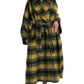 Trench lungo a quadri chic in giallo sole