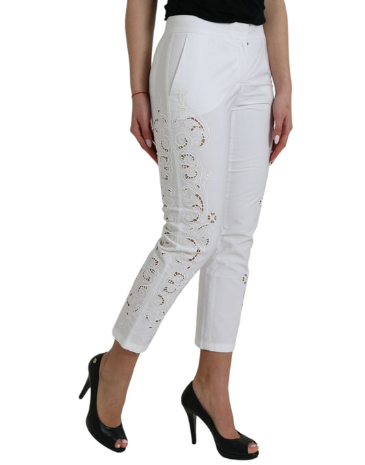 Pantaloni eleganti bianchi affusolati a vita media