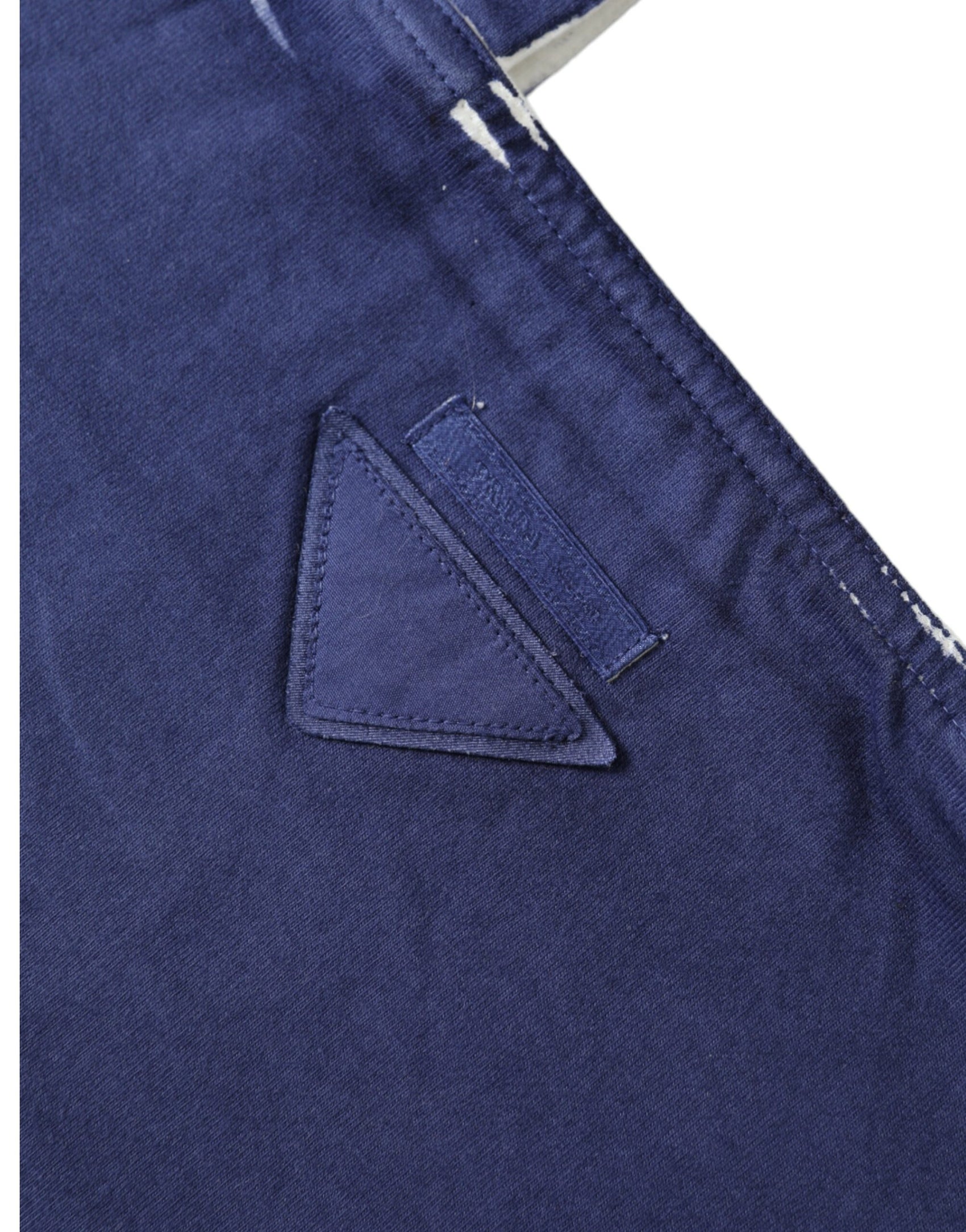 Elegante borsa tote blu per uscite chic