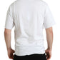 Weißes T-Shirt mit Rundhalsausschnitt und kurzen Ärmeln und Logo