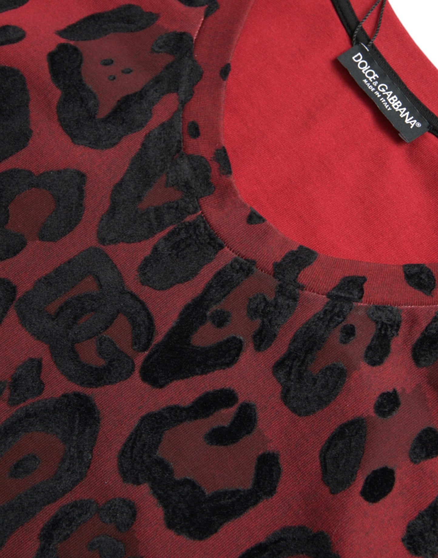 T-shirt senza maniche con stampa leopardata rossa