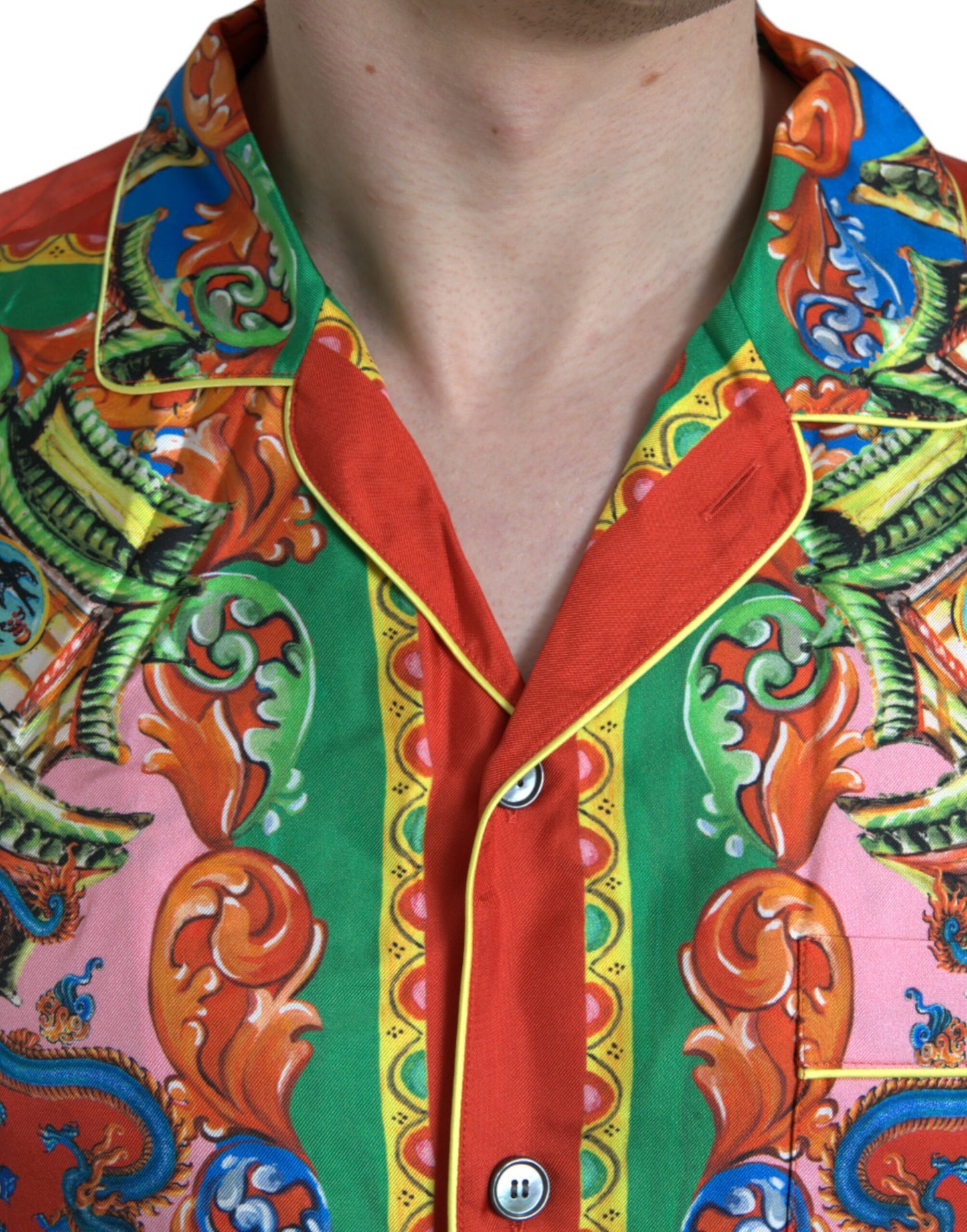 Mehrfarbig gemustertes Button-Down-Freizeithemd