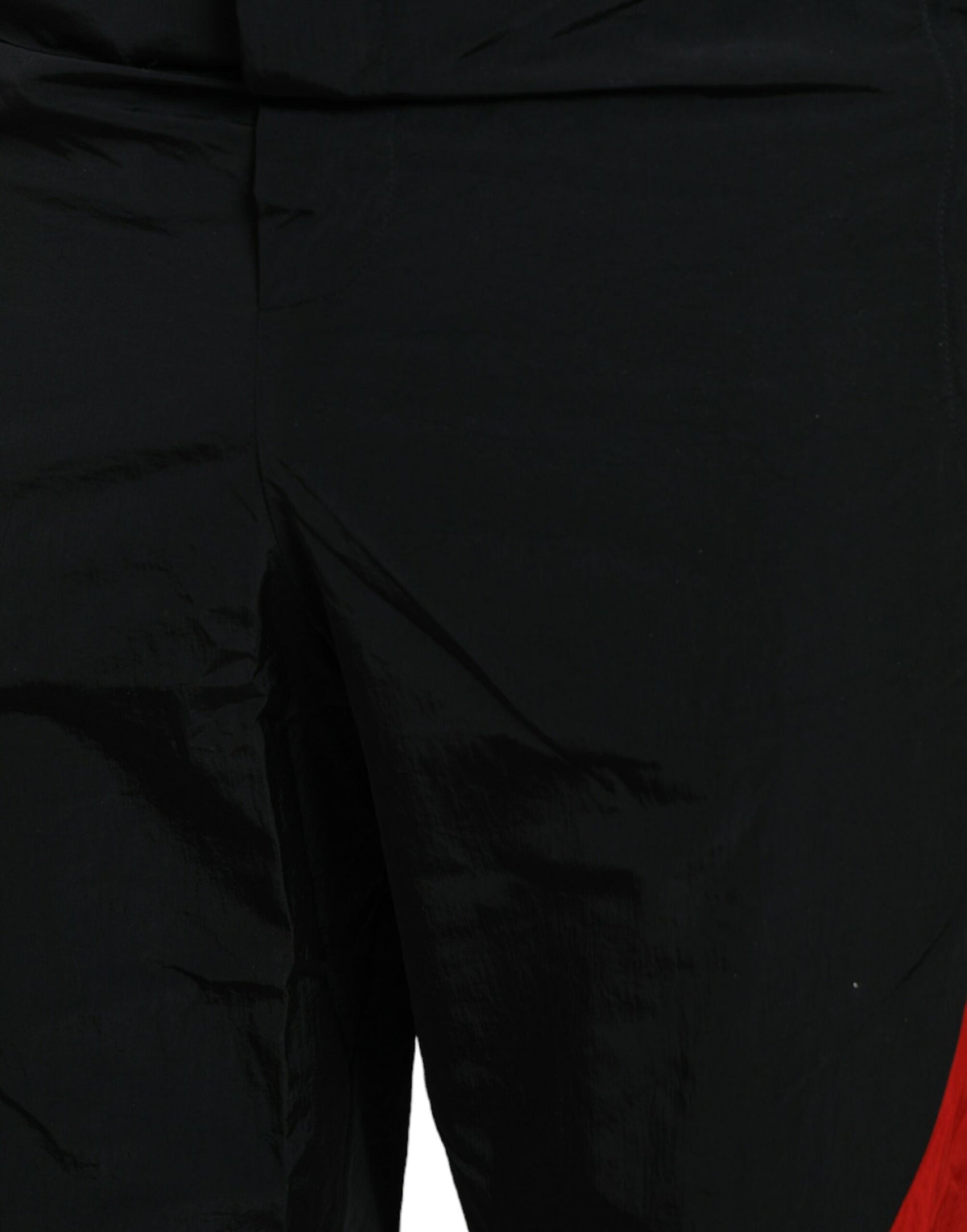 Schwarz-rote Jogginghose aus Nylon mit Leopardenmuster
