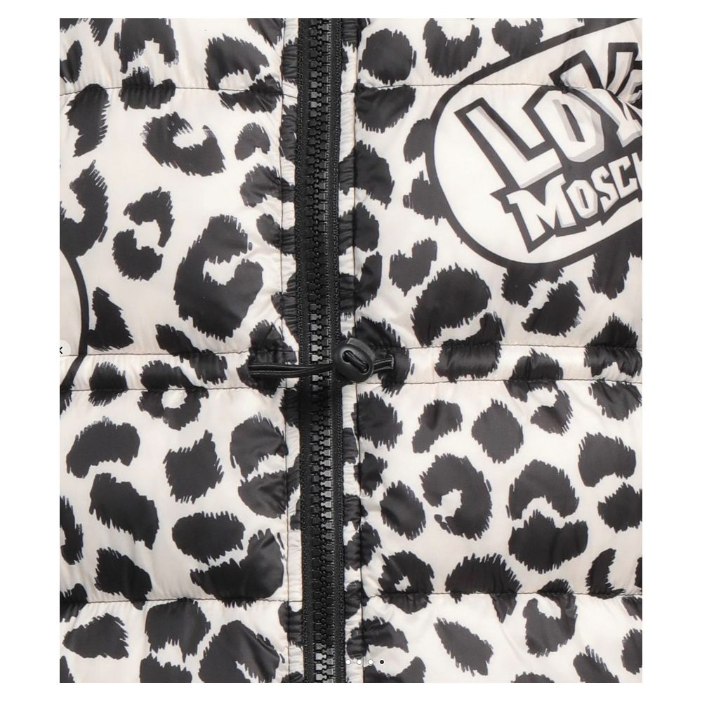Giacca in piumino con stampa leopardata chic