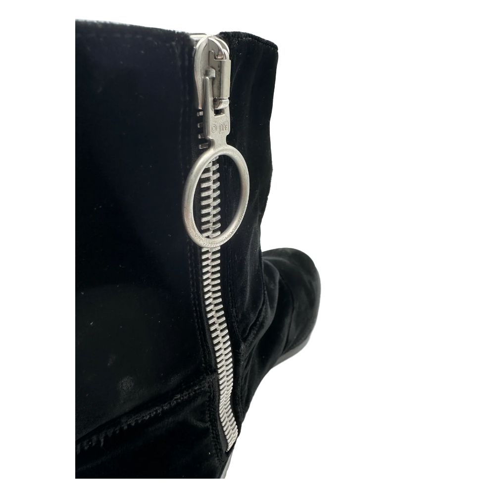 Schwarze Damenstiefelette aus Kalbsleder