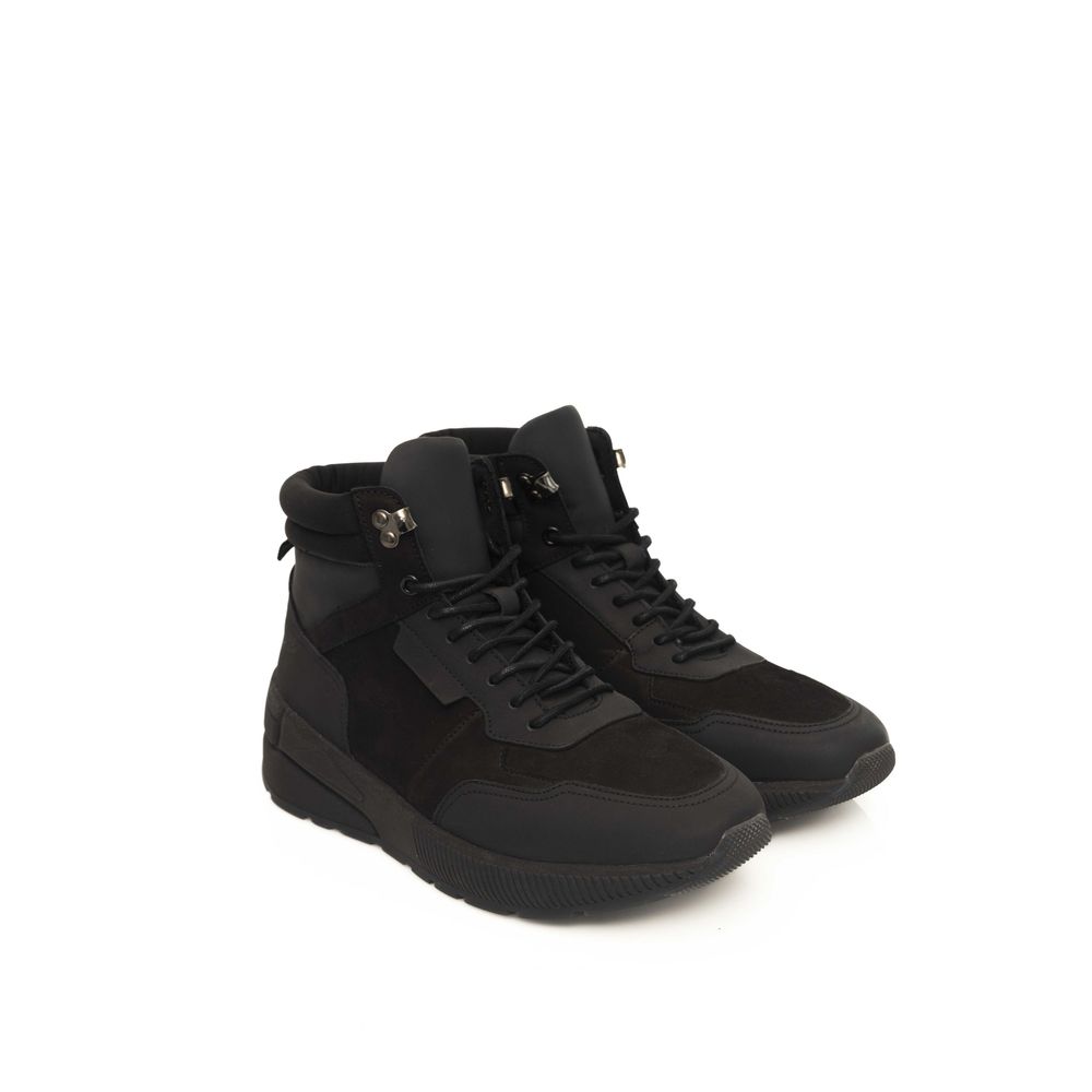 Black Leather Men Sneaker