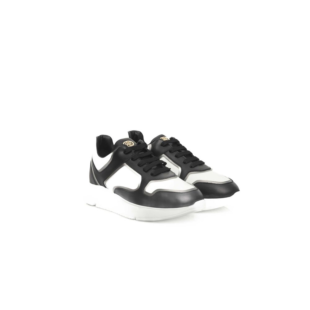 Sneaker da donna in pelle nera