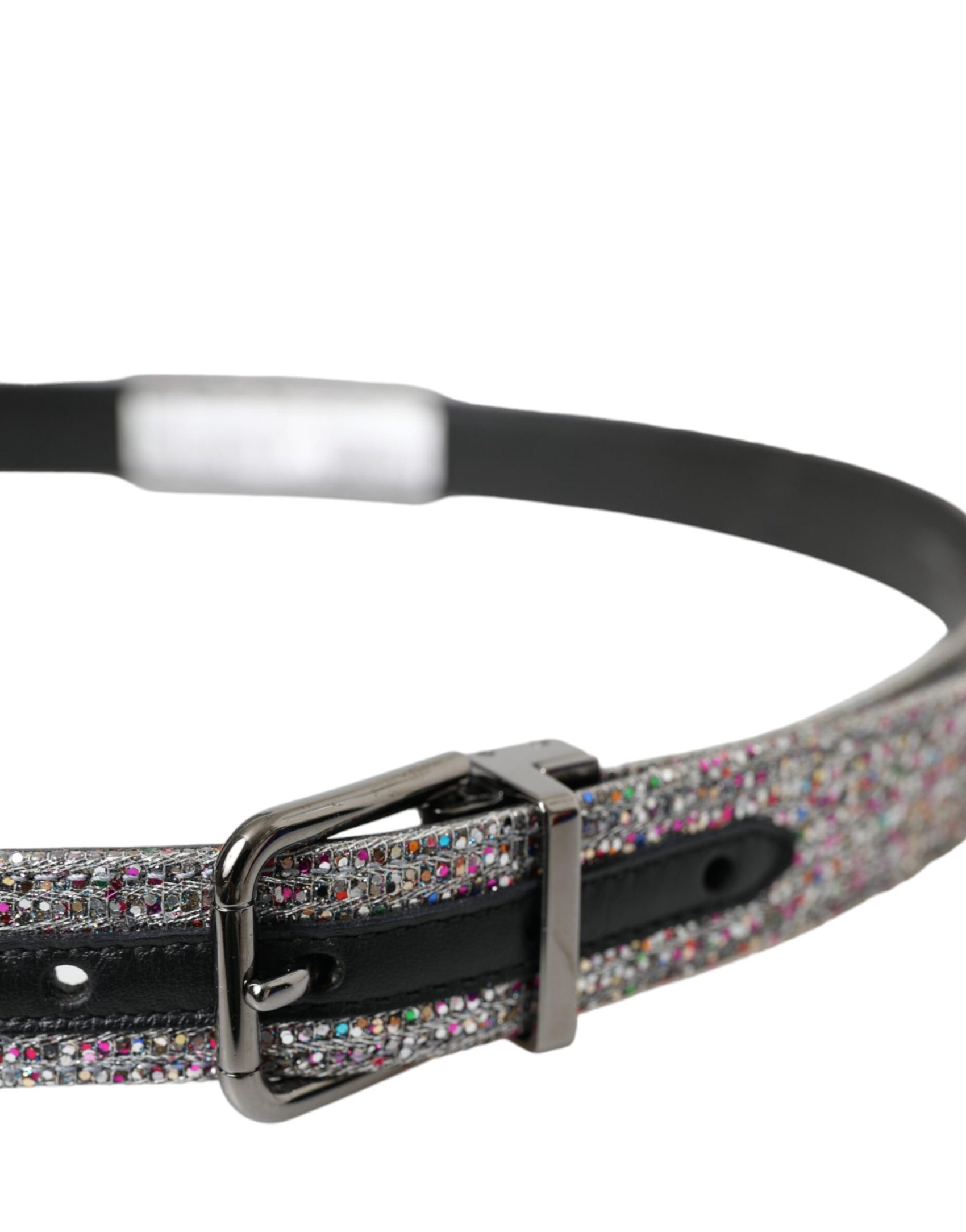 Cintura con fibbia in metallo argentato con decorazioni multicolori
