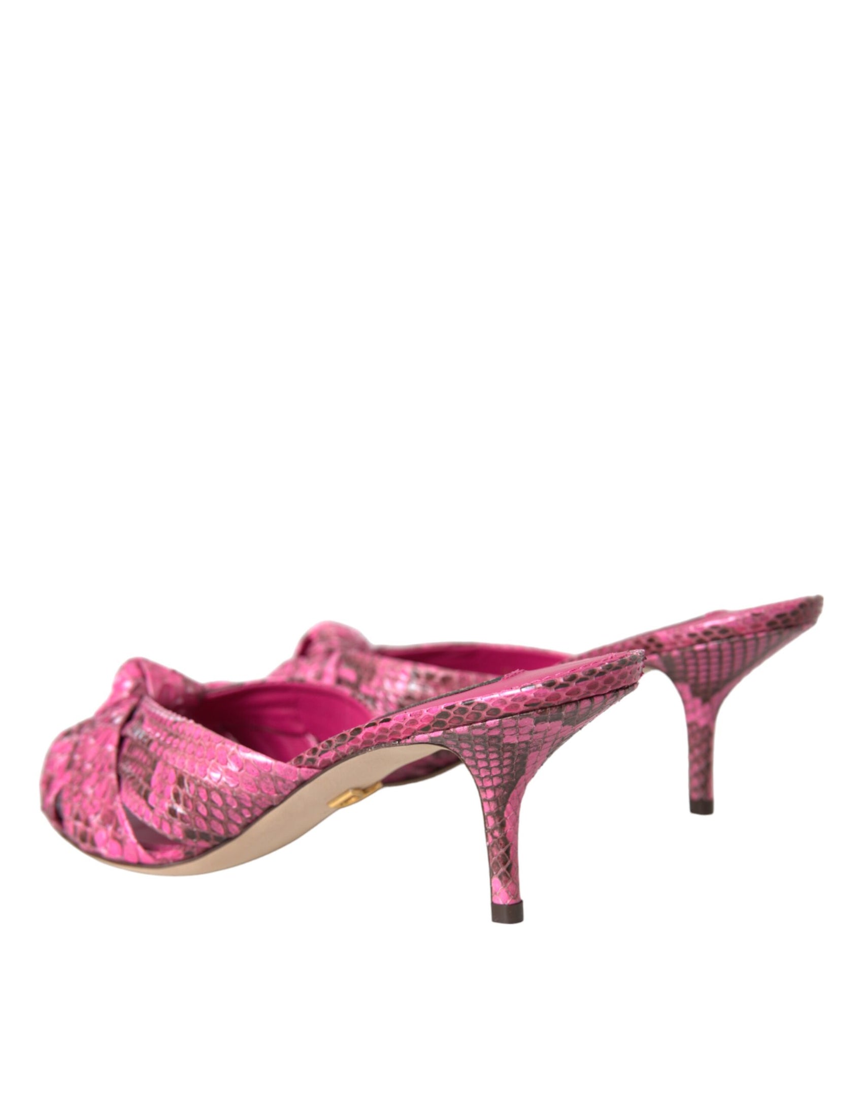 Scarpe con tacco a gattino in pelle esotica rosa