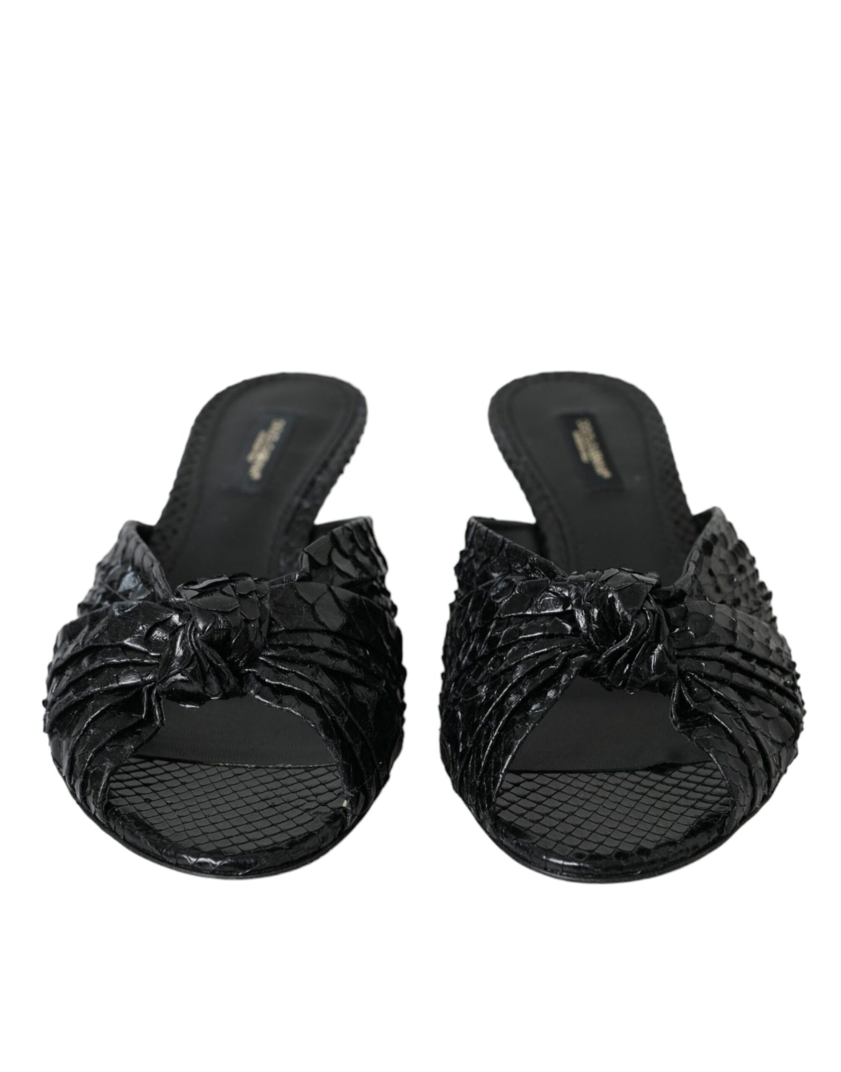 Scarpe con tacco in pelle esotica nera